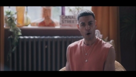 Rosie Molloy Gives Up Everything - Season 01 Episode 03